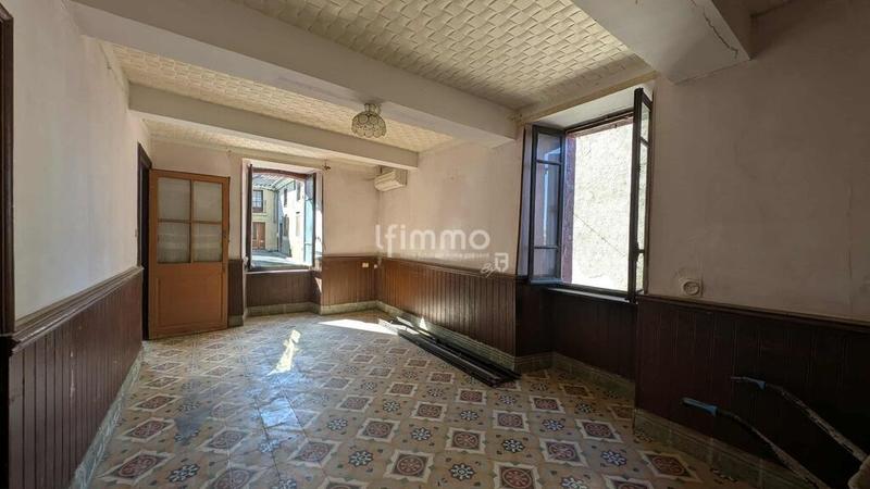 Maison - 190 m² - 4 pièces