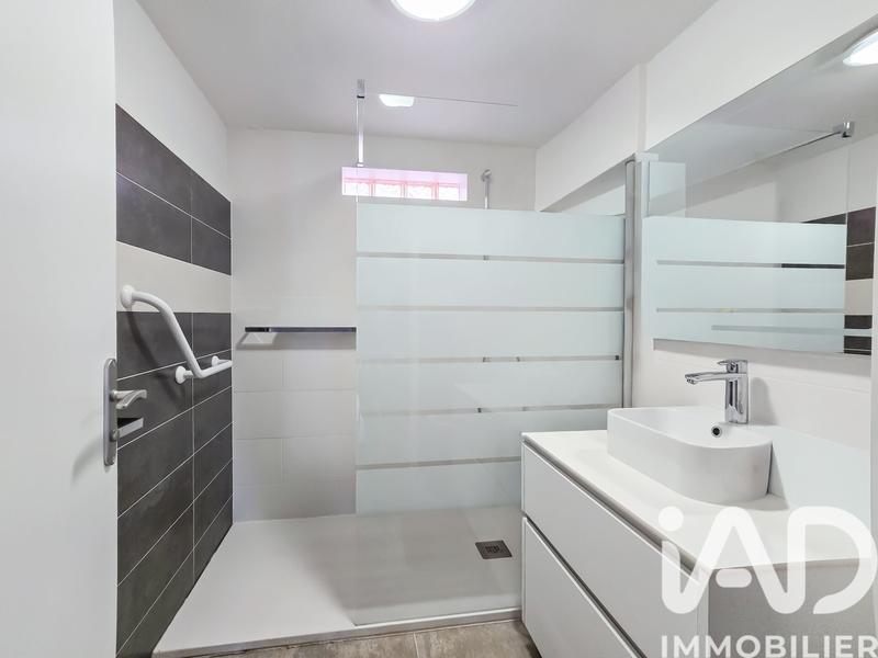 Appartement - 81 m² - 3 pièces