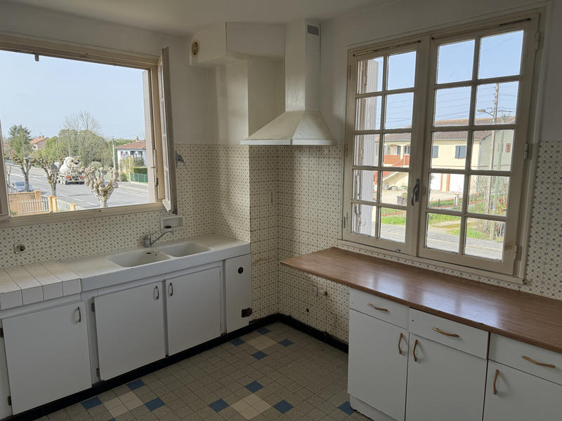 Maison - 183 m² - 7 pièces