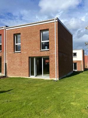 Maison - 96 m² - 5 pièces