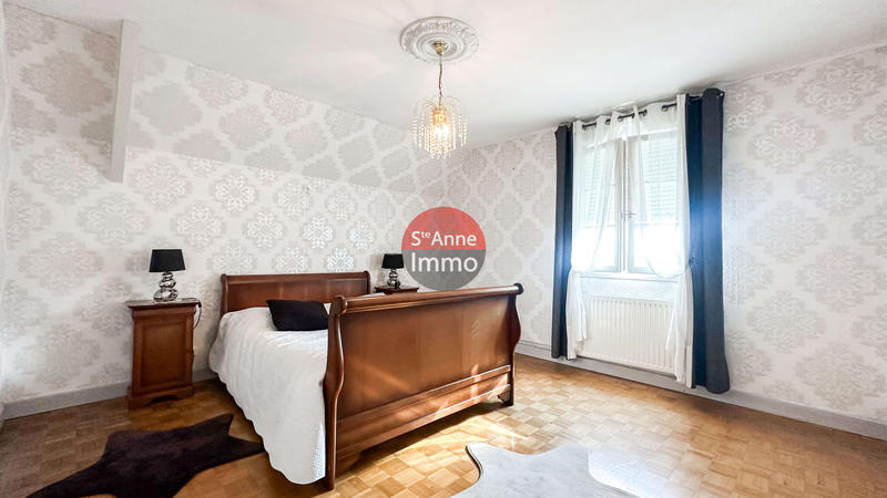 Maison de village - 190 m² - 8 pièces