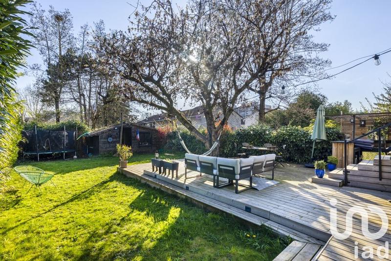 Maison - 137 m² - 8 pièces