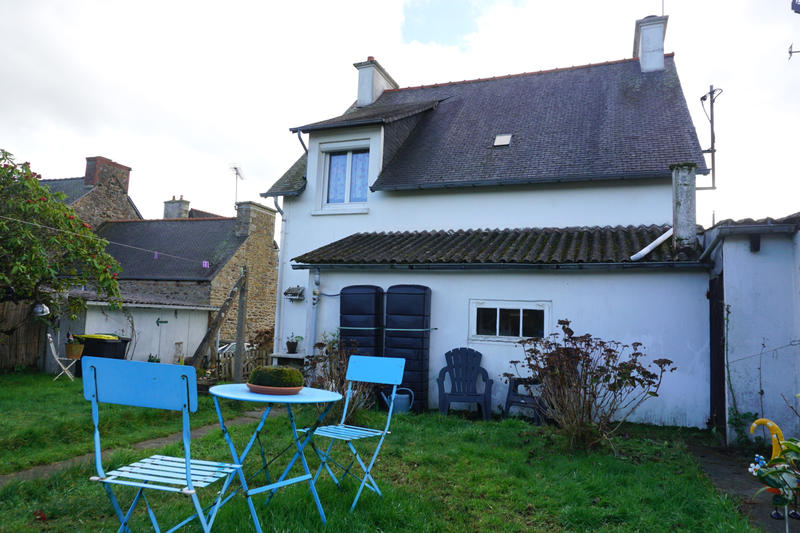 Maison - 94 m² - 5 pièces