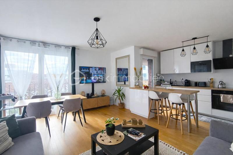 Appartement - 85 m² - 4 pièces