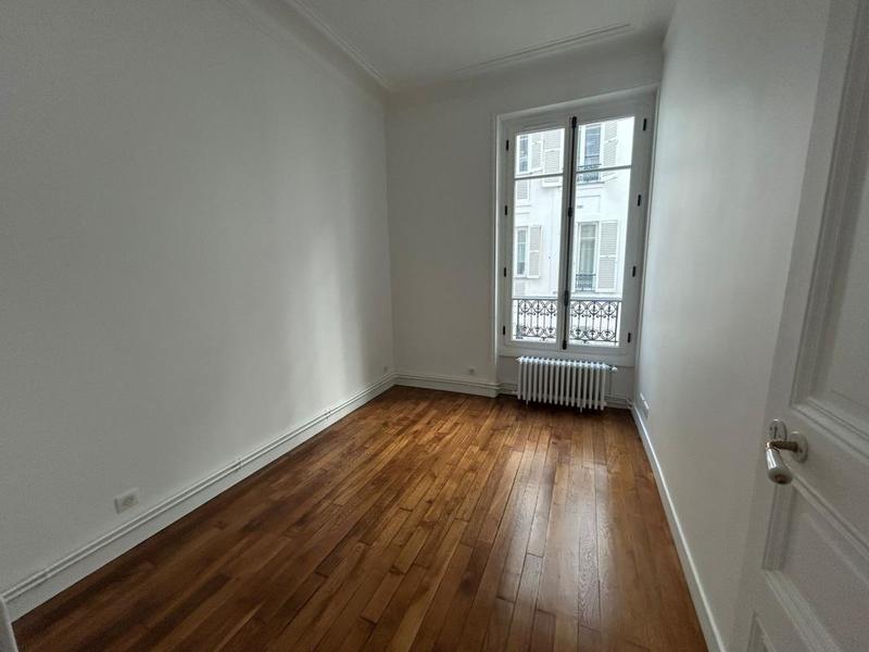 Appartement - 102 m² - 4 pièces