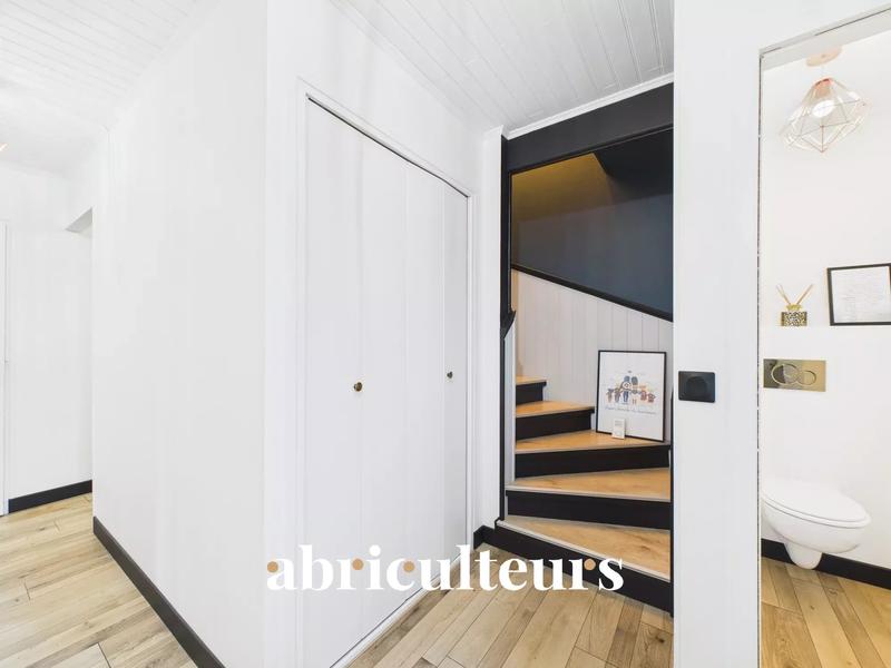 Maison - 110 m² - 7 pièces