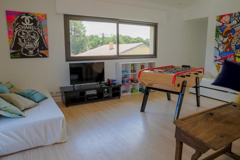 Villa - 512 m² - 14 pièces