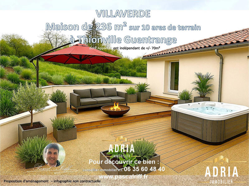 Maison traditionnelle - 236 m² - 11 pièces