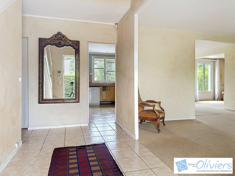 Maison - 181 m² - 8 pièces