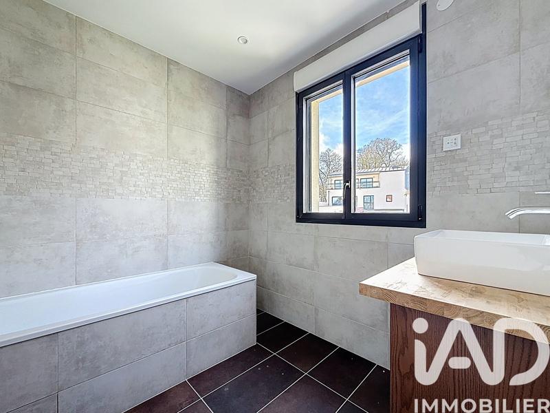 Maison - 127 m² - 5 pièces