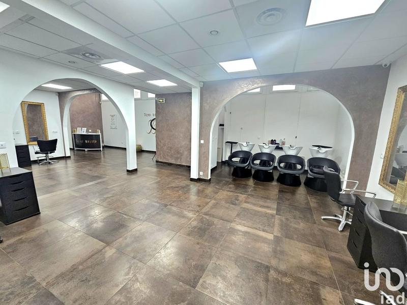 Local commercial - 140 m²