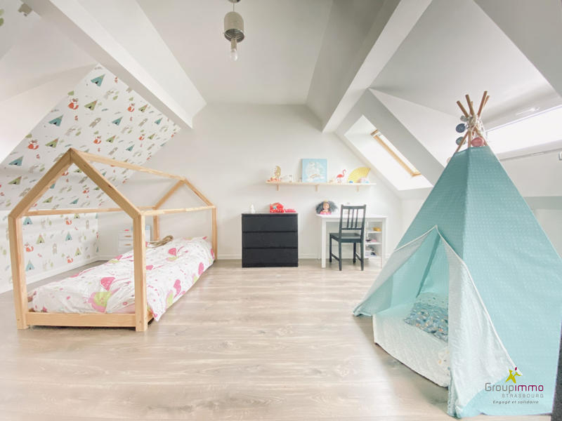 Appartement - 176 m² - 5 pièces