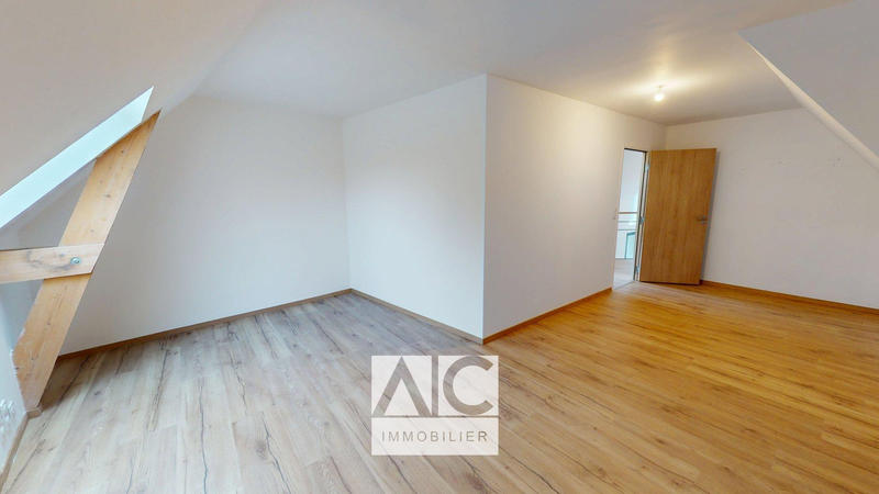 Maison - 184 m² - 7 pièces