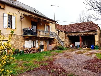 Corps de ferme - 280 m² - 2 pièces