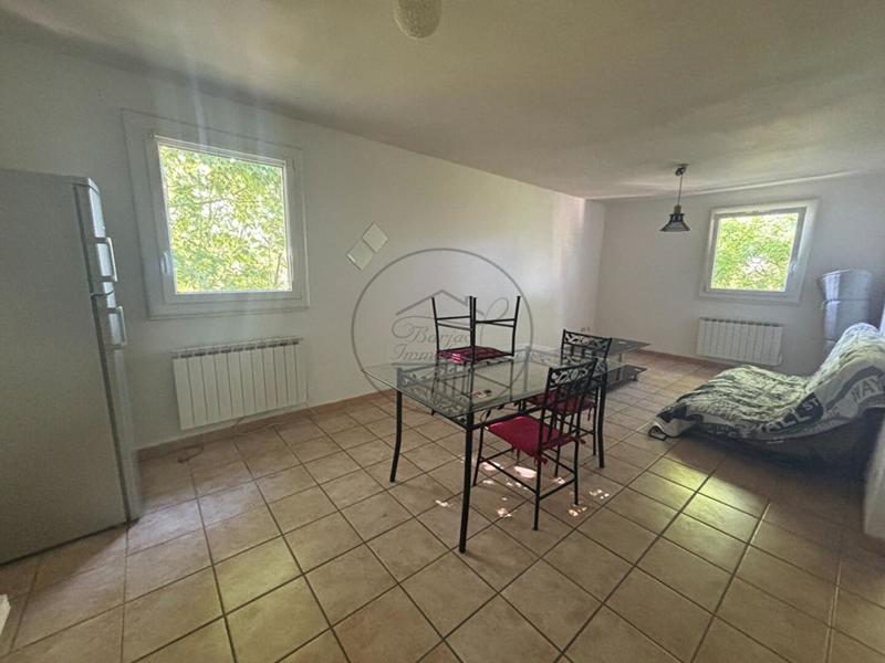 Immeuble - 700 m² - 30 pièces