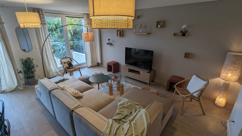 Chambre - 27 m² - 14 pièces