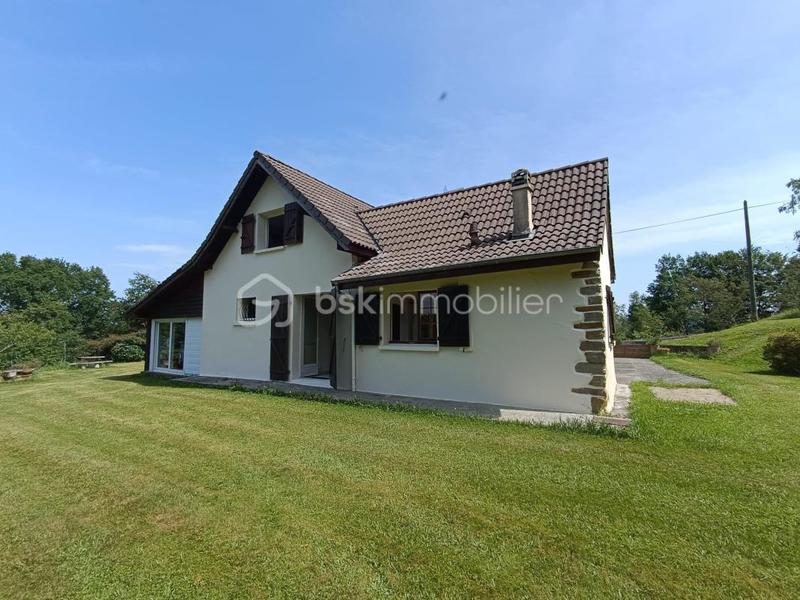 Maison - 155 m² - 4 pièces