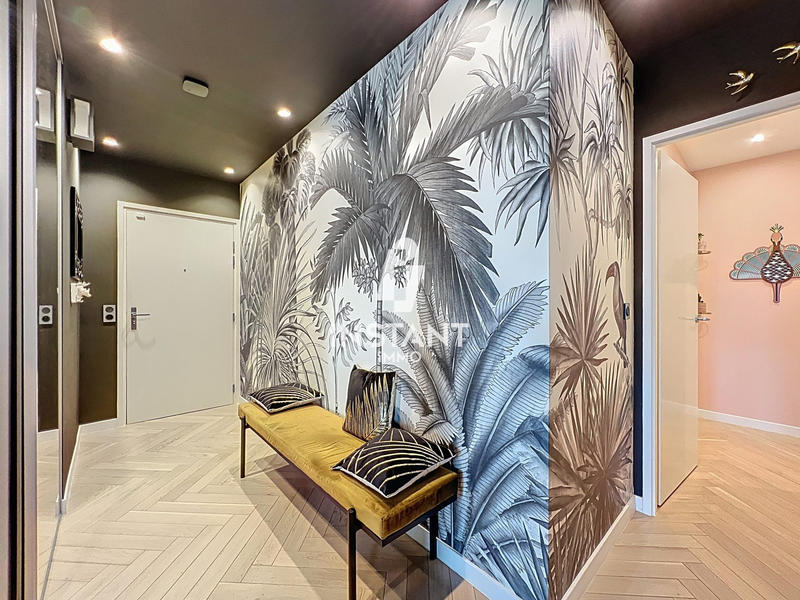 Appartement - 103 m² - 5 pièces