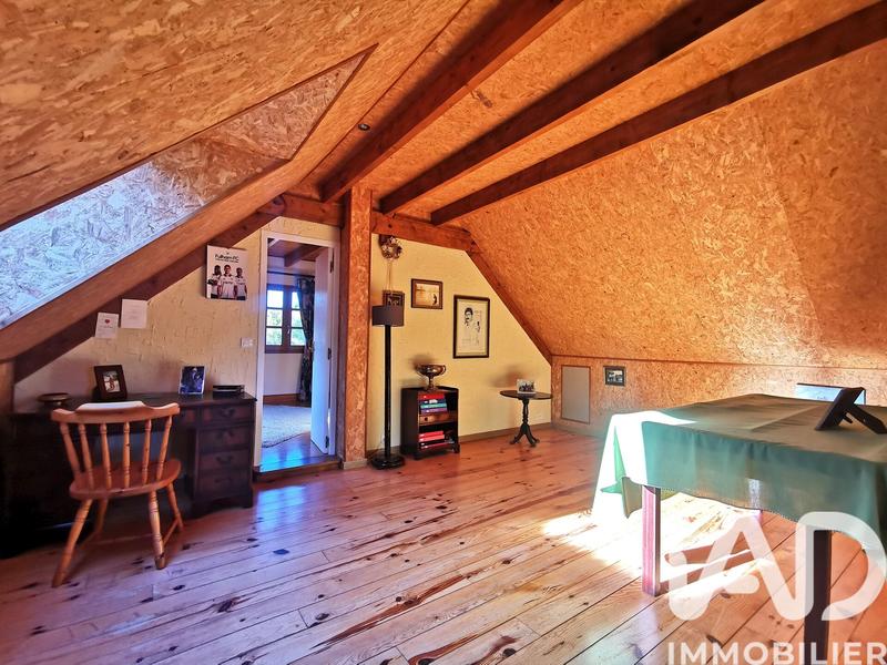 Maison - 135 m² - 6 pièces