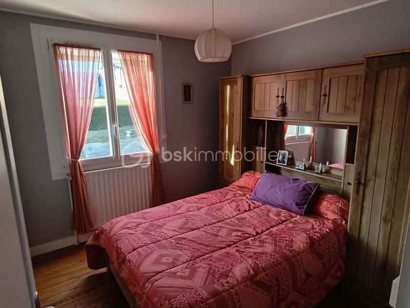 Maison - 77 m² - 5 pièces