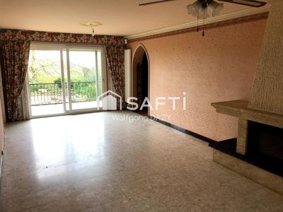 Maison - 135 m² - 6 pièces