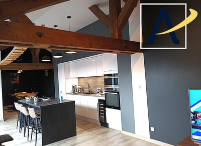 Appartement - 90 m² - 5 pièces