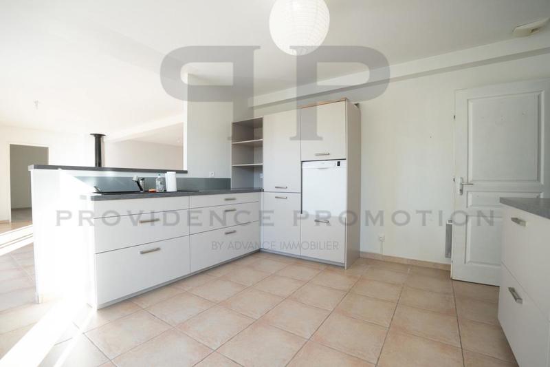 Maison - 147 m² - 6 pièces