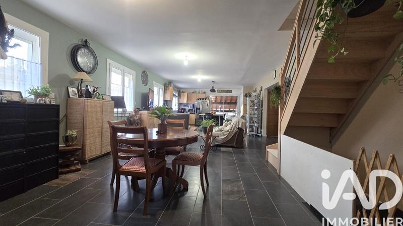 Maison - 143 m² - 4 pièces