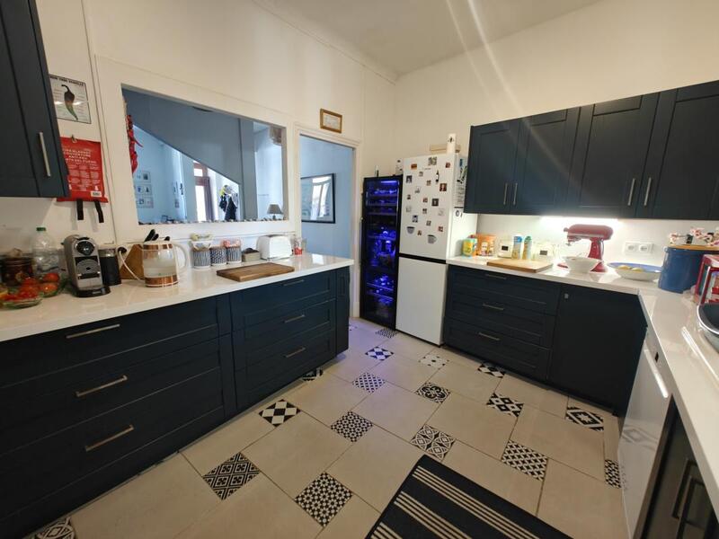 Maison de village - 130 m² - 6 pièces