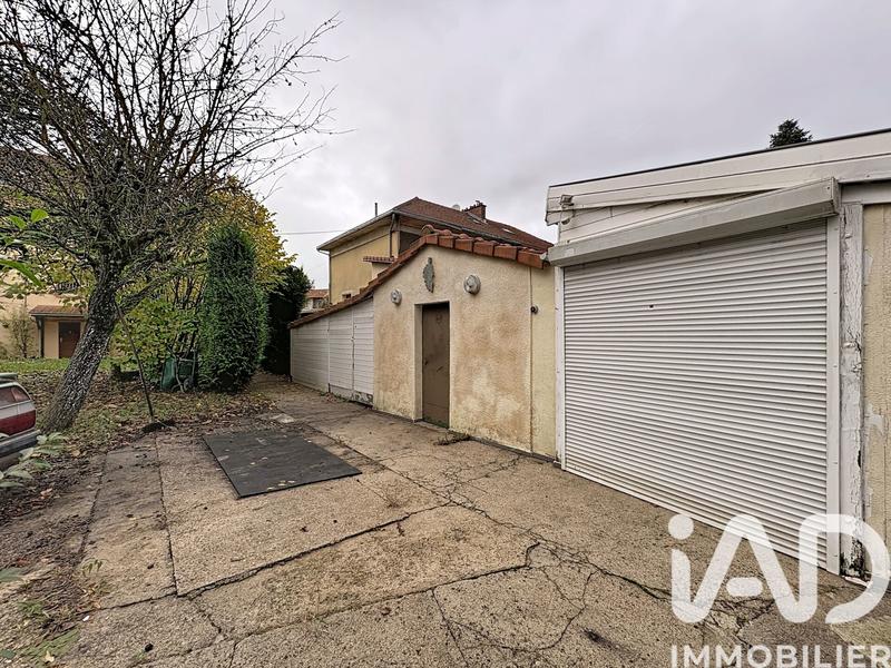 Maison - 170 m² - 8 pièces