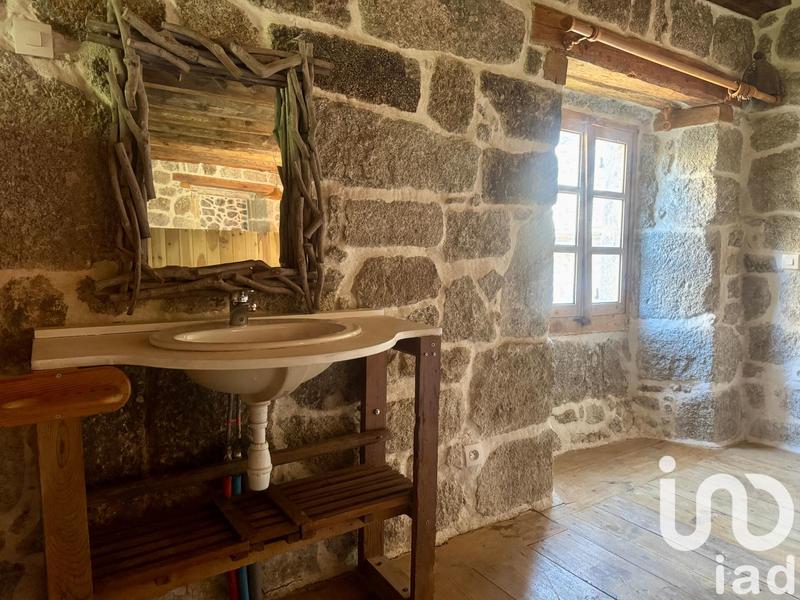 Maison de village - 210 m² - 5 pièces