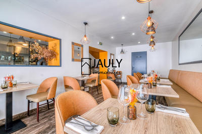 Fonds de commerce - 110 m²