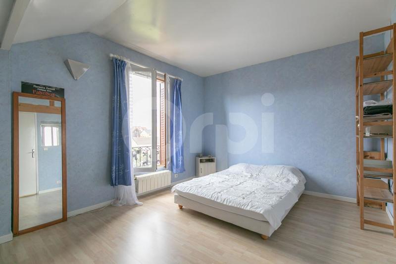 Maison - 123 m² - 5 pièces