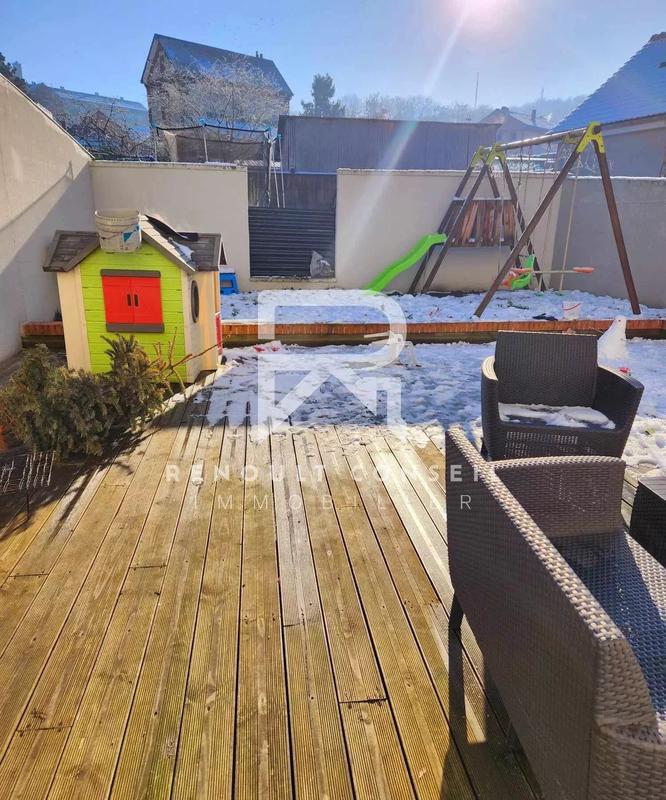 Maison de ville - 134 m² - 6 pièces