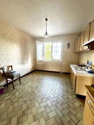 Maison de village - 120 m² - 7 pièces