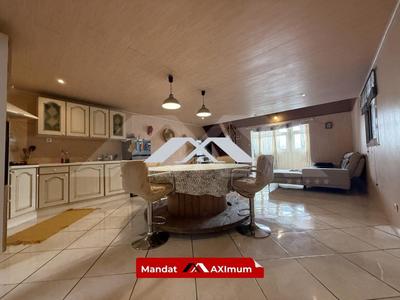 Maison - 138 m² - 3 pièces