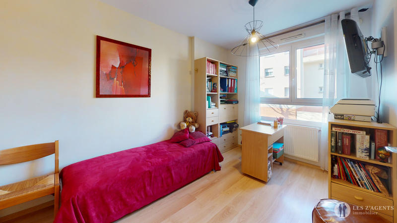 Appartement - 91 m² - 4 pièces