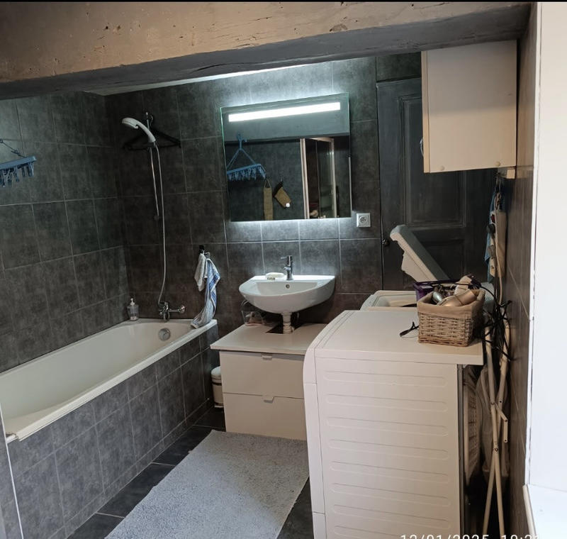 Maison - 230 m² - 7 pièces