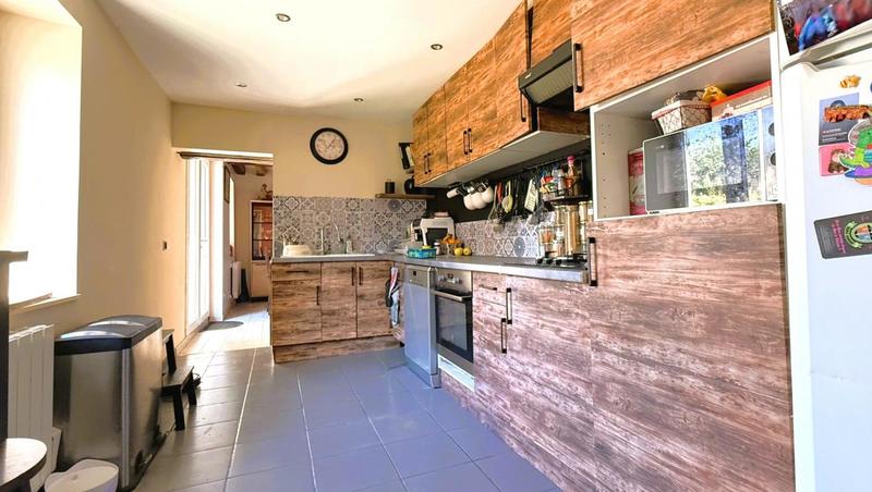 Maison - 111 m² - 5 pièces