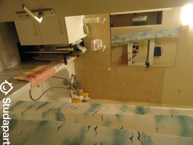 Chambre - 12 m² - 1 pièce