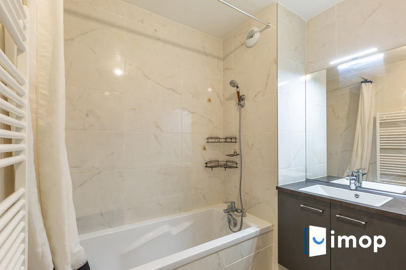 Appartement - 65 m² - 3 pièces