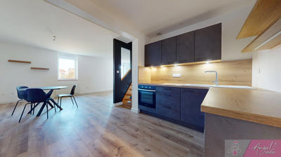 Appartement - 70 m² - 3 pièces