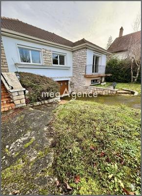 Maison - 163 m² - 5 pièces