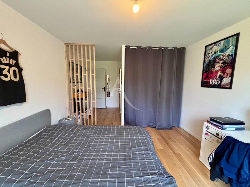 Maison - 252 m² - 7 pièces