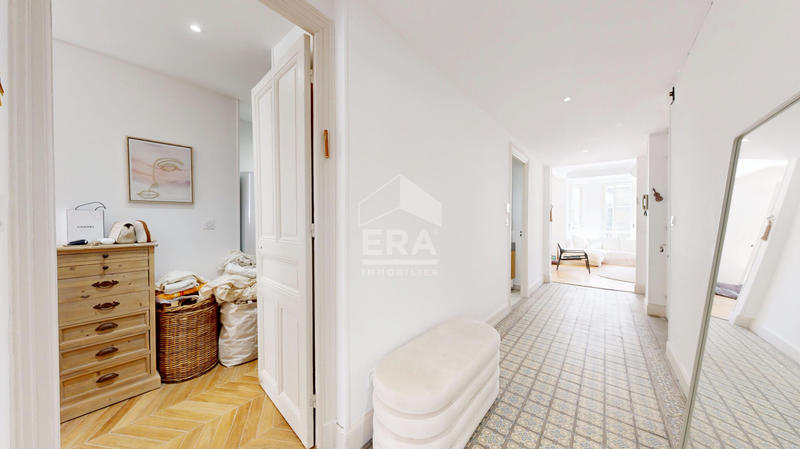 Appartement - 101 m² - 4 pièces