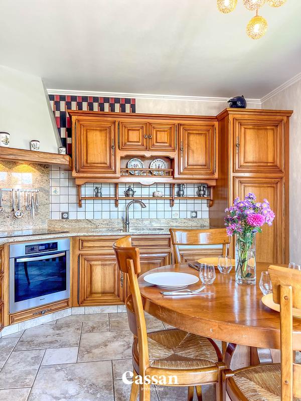 Maison - 150 m² - 6 pièces