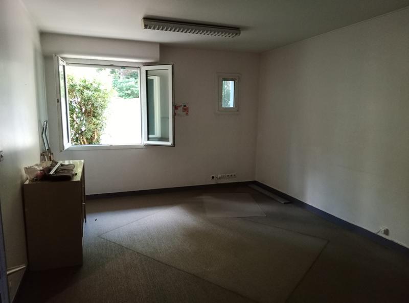 Appartement - 194 m² - 9 pièces