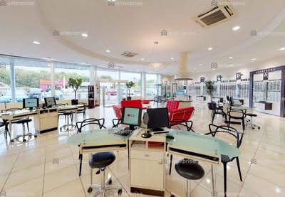 Local commercial - 450 m²