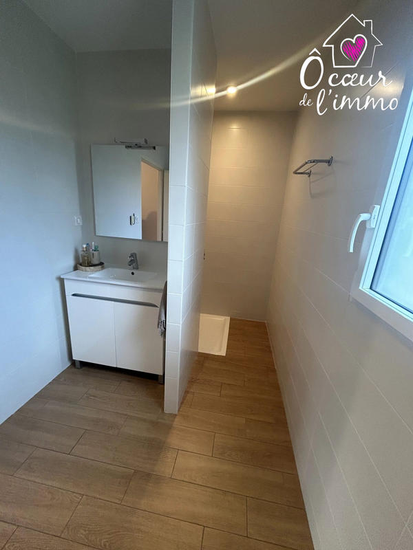 Maison contemporaine - 150 m² - 8 pièces