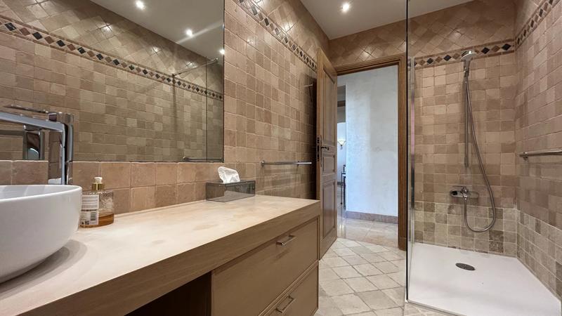 Appartement - 89 m² - 3 pièces